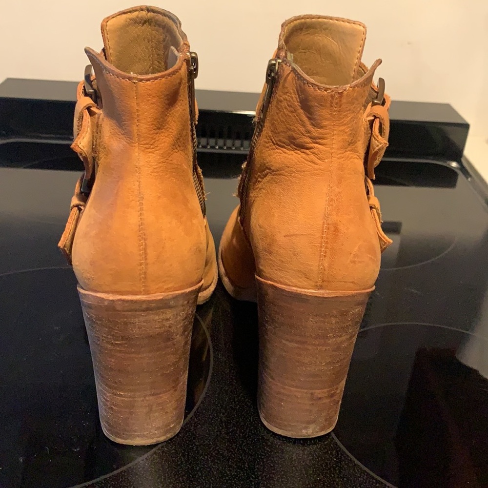 Steve Madden Booties - Picture 4 of 5